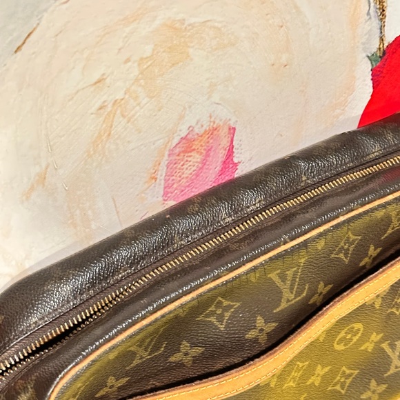 Louis Vuitton Vintage Brown and Tan Monogram Shoulder Bag - Picture 3 of 13